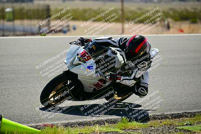 media/Apr-13-2025-TrackXperience (Sun) [[fb1ef998a6]]/Level 2 (Intermediate)/Turn 8 (Session 3)/
